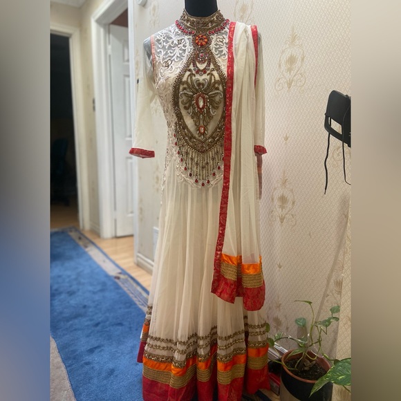 Off-white Indian Party Suit Dress Size S - Picture 5 of 5